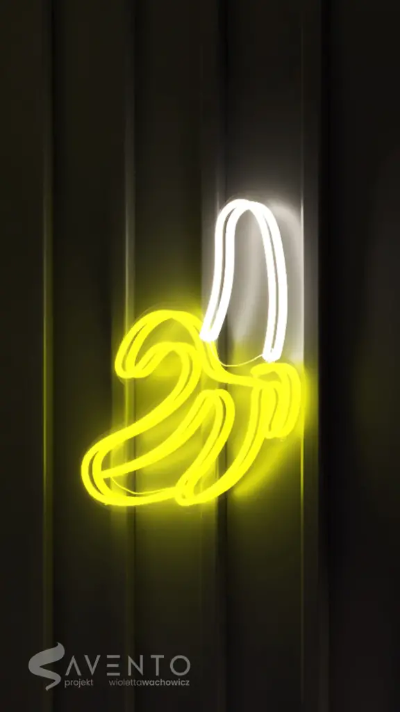 Ozdobna lampka Led w formie banana. Projekt i wykonanie Savento